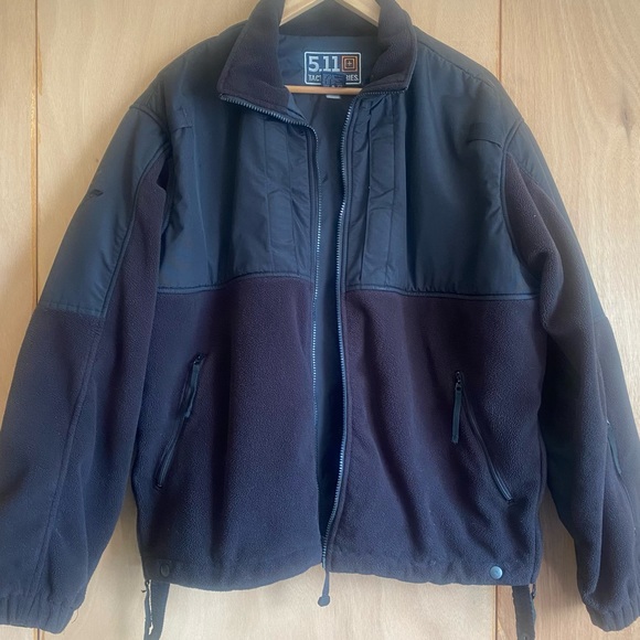 5.11 tactical fleece jacket, men’s size Large, black - Picture 2 of 4